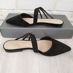NEW Ann Taylor Bellamy Strappy Suede Slides in Black size 5